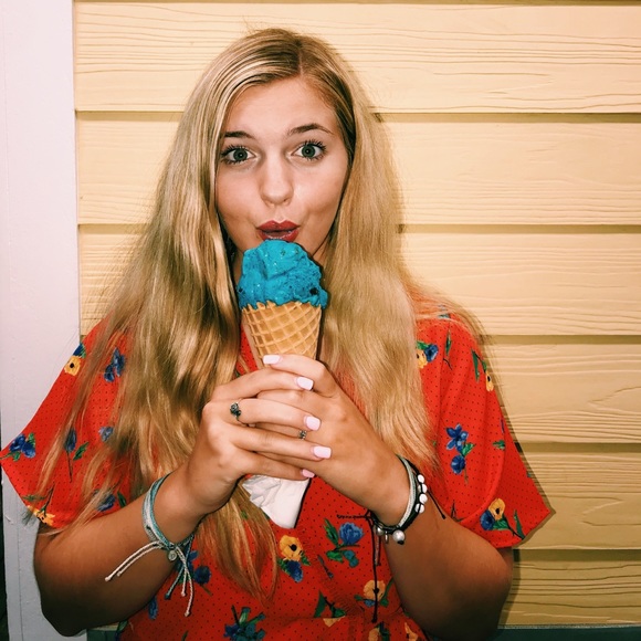 Meet your Posher, Gracie - Picture 1 of 1